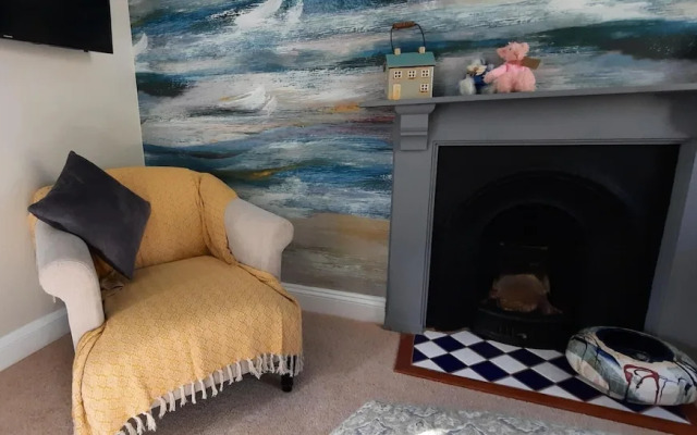 Newly Refurbished 2nd Floor Apartment Lil Nauti