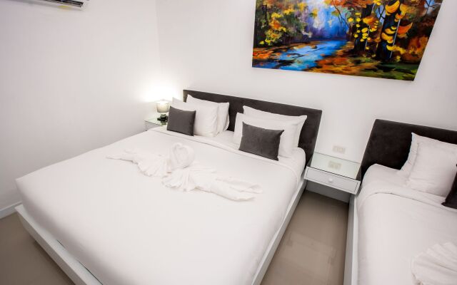 Stay With Hug Poshtel & Activities