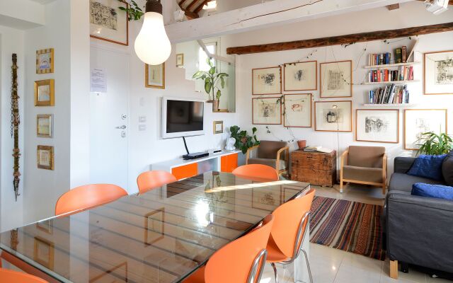 TERRACE!, TERRACE 360' STYLISH, 3bed, aircond wifi