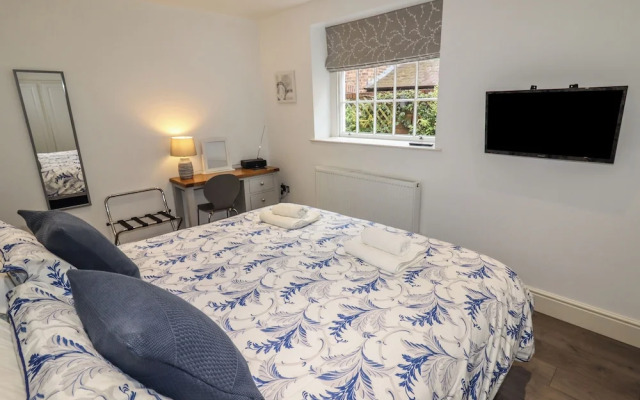 Flat 4B