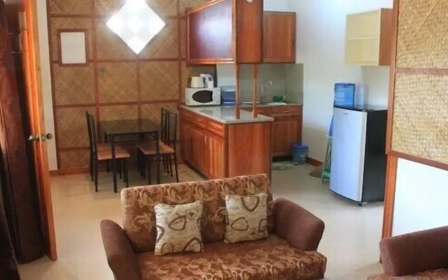 Nickles Park Resort and Apartments