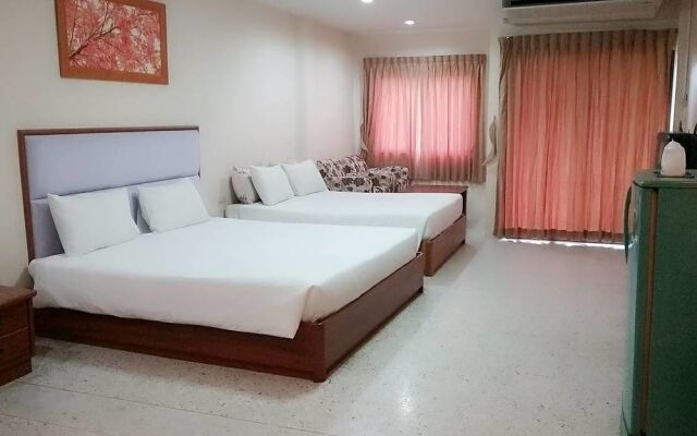 OYO 917 PK Residence Pattaya