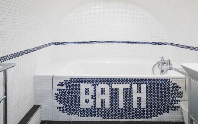 York Street Apartment