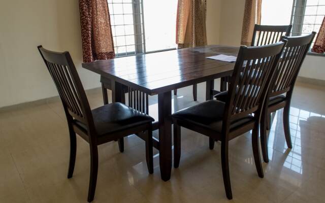 4BHK by Tripvillas Holiday Homes