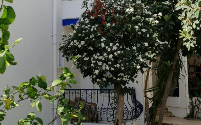 Serhan Hotel