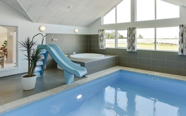 18 Person Holiday Home in Bogense