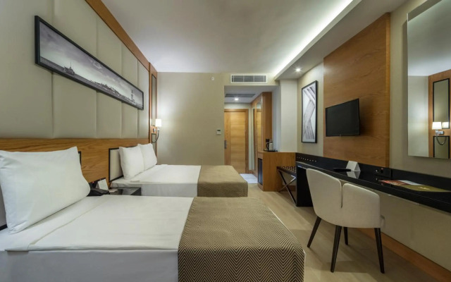 Aydinbey Queen's Palace & Spa - Ultra All Inclusive