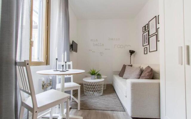 Compact and charming studio Porta Venezia
