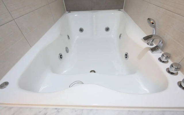 2 Night Business Hotel