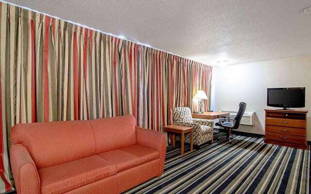 Quality Inn Huron