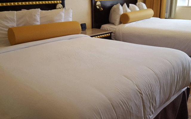 Tuscan Garden Inn
