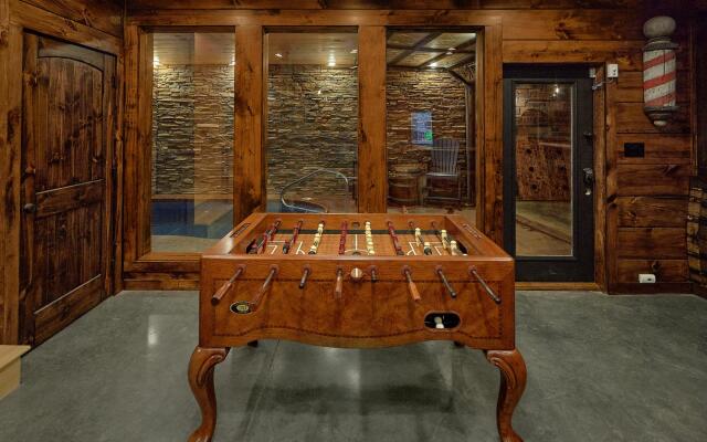 Barrel Top Lodge in Gatlinburg