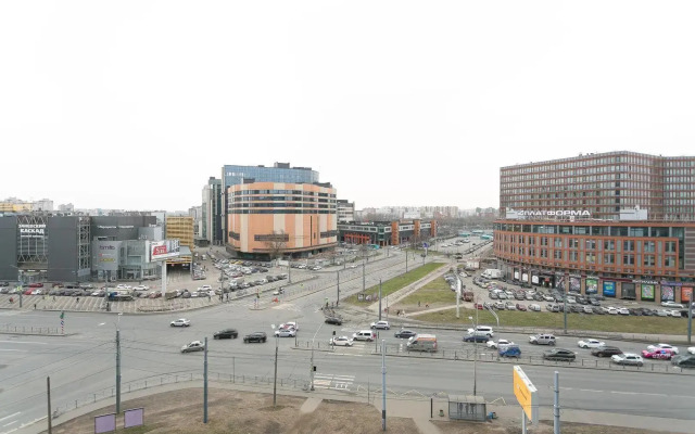 Apartments at 42 Zanevsky Prospekt