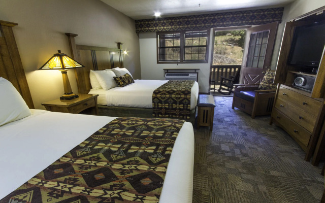 Zion Lodge