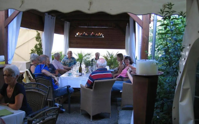Weinhof Gassen