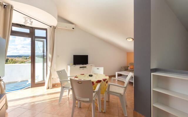 Amazing Home in Jadranovo With Wifi and 1 Bedrooms