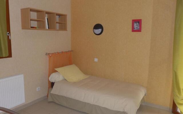 Gîte Viéville, 3 pièces, 6 personnes - FR-1-611A-4