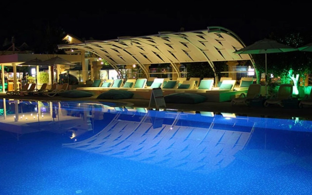 Sybelle Suites By Villa Safiya