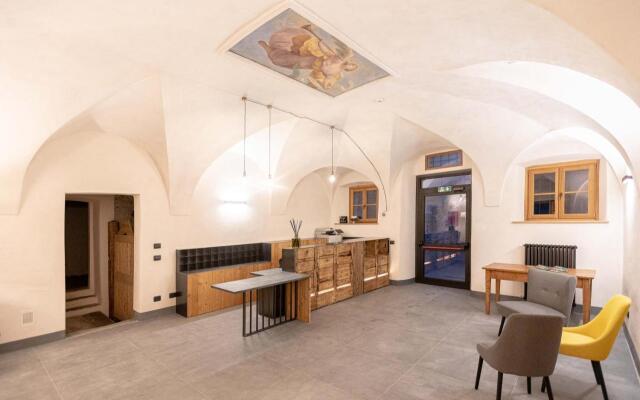 Curt di Clement Eco Mobility Hotel