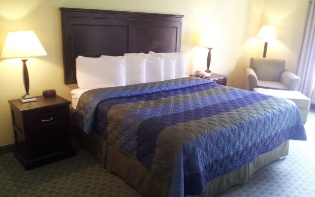 Ambassador Inn and Suites Tuscaloosa