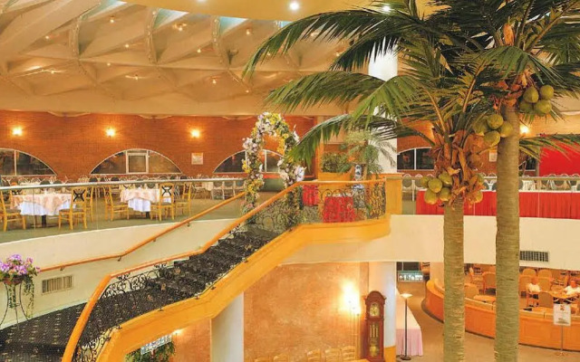 Tao Yuan Golf & Country Club Yaward Resort