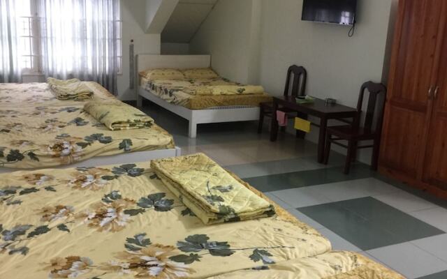 Bien Xanh Guest House
