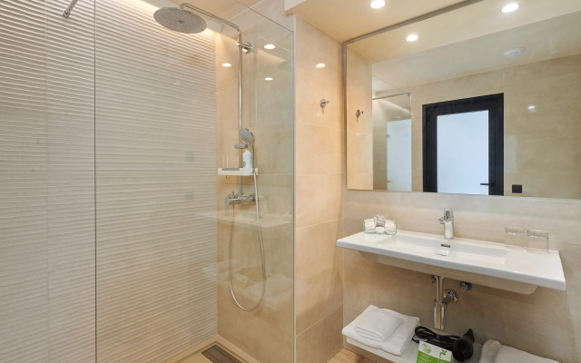 Protur Badia Park Aparthotel