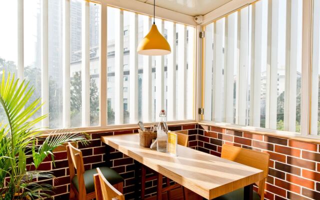 Bloomrooms at City Centre