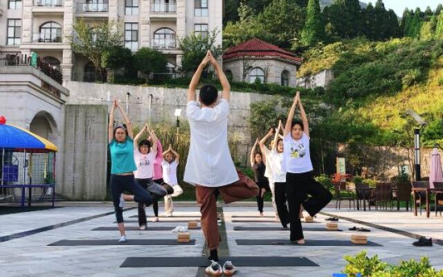 Holiday Way Resort Lushan