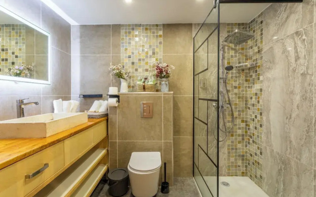 Adira Marseille Panier