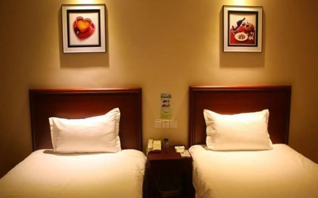 GreenTree Inn Liaocheng Chiping East Huixin Road Business Hotel