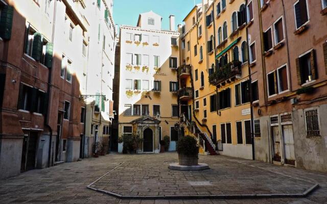 San Marco Apartments