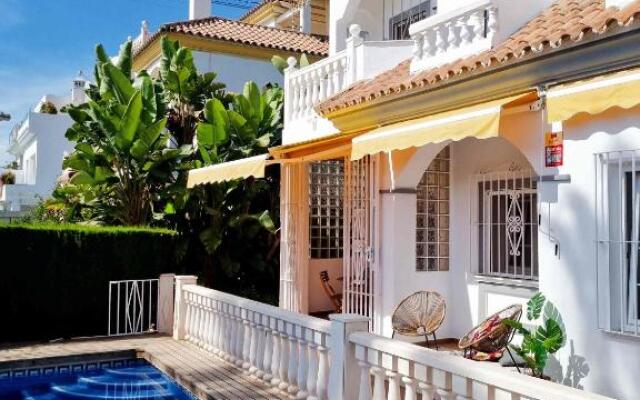 Town-House-Style Villa - on the Golden Mile