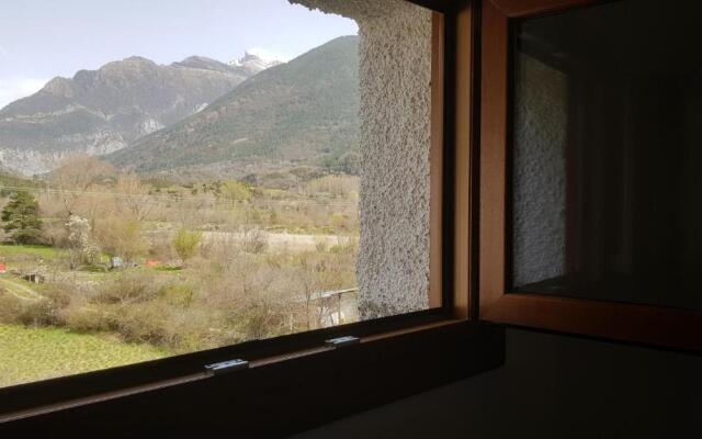 Apartamentos La Glera Biescas