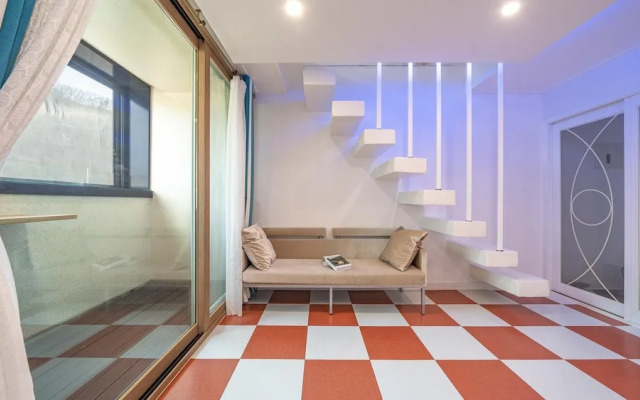 Hongcheon Noilgangmaeul Pet Pension