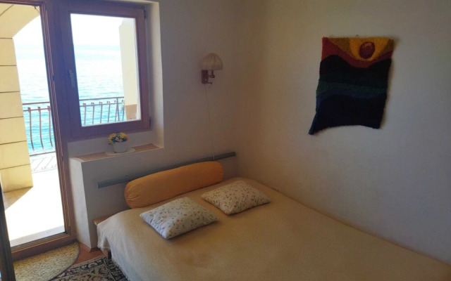 Apartment Sunny