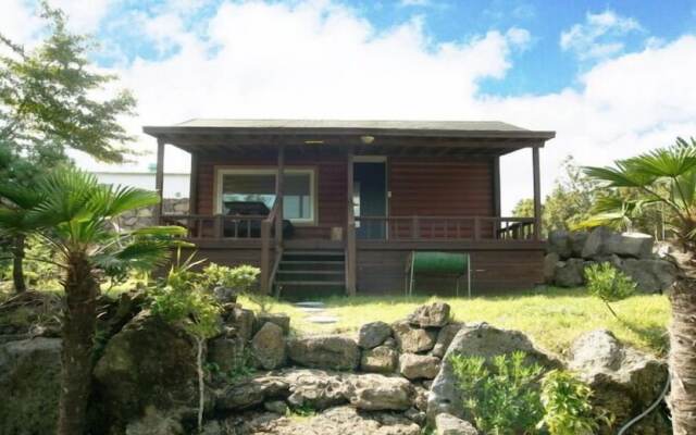 Jeju Gotjawal Geomoon Oreum Pension