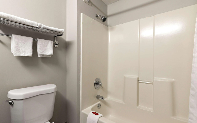 SureStay Plus Hotel by Best Western Tulsa East