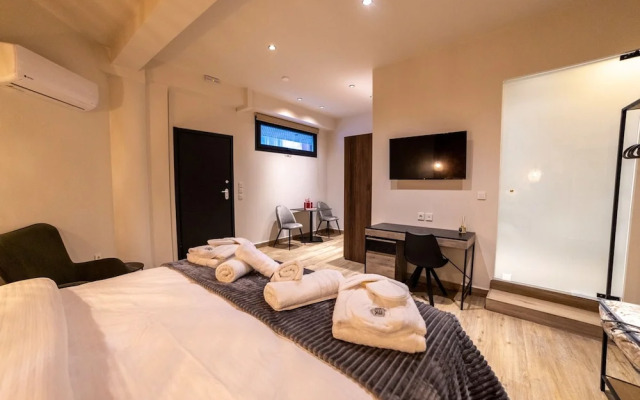 Trikala Mall Suites !