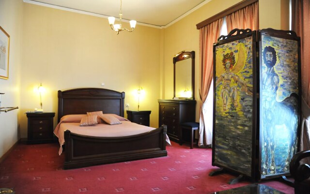 Rex Hotel