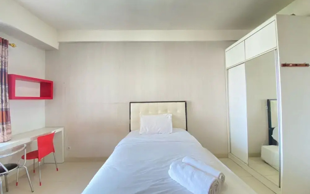 Quiet Private Studio Room At Pinewood Jatinangor Apartment