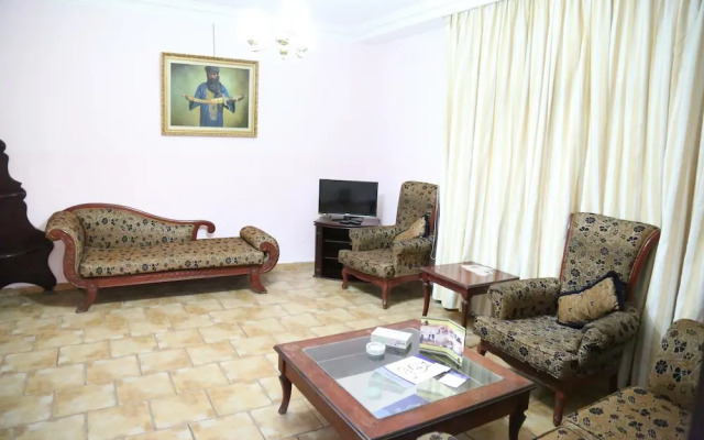 Acacia Hotel & Suites