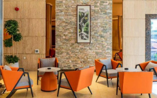 Changhong  Business Hotel
