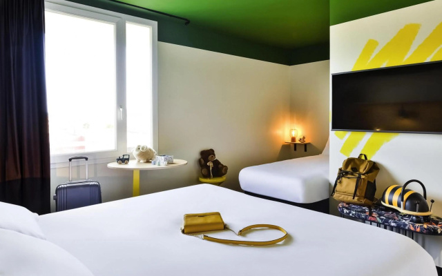 ibis Styles Lyon Meyzieu Arena Stadium