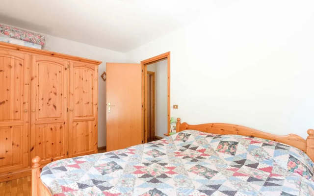 Spacious Chalet with Garden near Ski Area in Tyrol