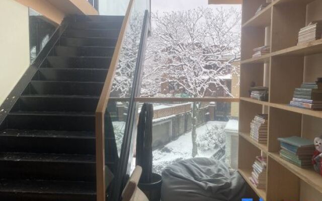 Mid-mountain Constellation (Fairy Mountain Store)