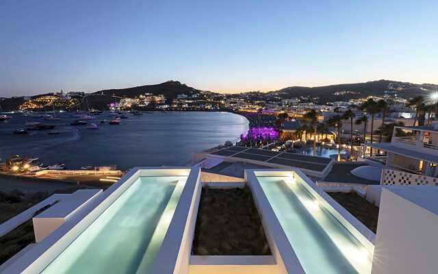 CUBIC Mykonos Seafront Design Suites