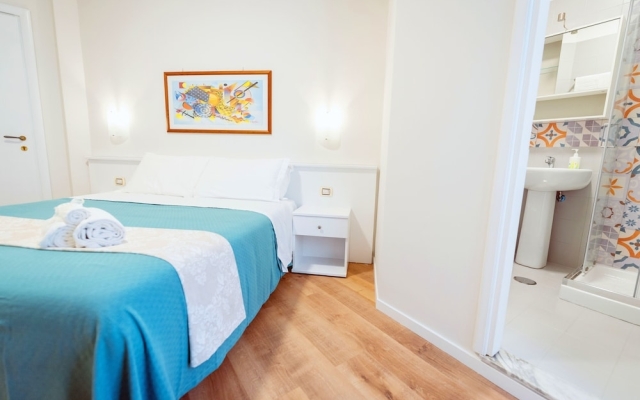 MARE LUNA Guest House
