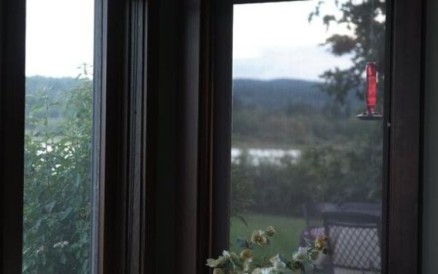 Country Bay Manor B&B