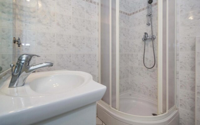 Stunning Home in Crikvenica With Wifi and 3 Bedrooms